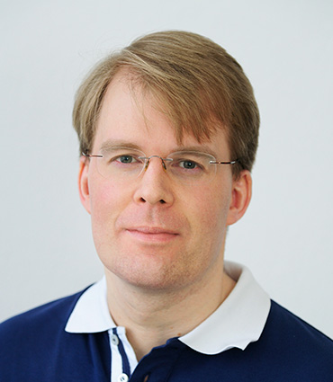 Dr. Daniel Ruhl